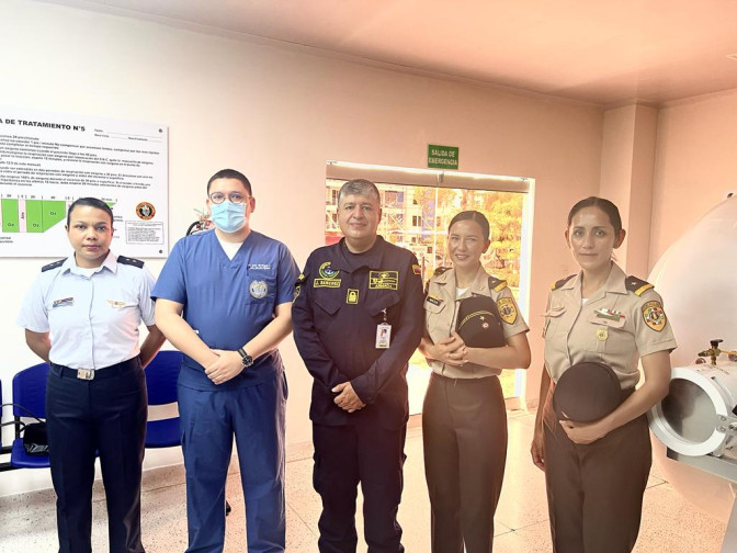 EL HOSPITAL NAVAL DE CARTAGENA CREA ALIANZAS GEOESTRATEGICAS CON OFICIALES DEL EJERCITO MEXICANO 