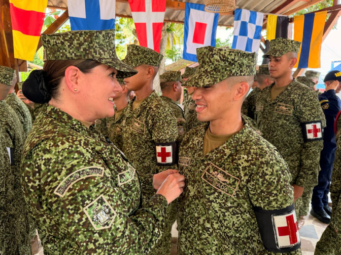 FORTALECEMOS LA SALUD OPERACIONAL CON LA CLAUSURA DEL CURSO DE SOCORRISTA MILITAR N.° 090