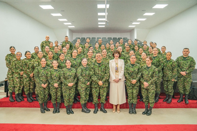 Psicólogos militares actualizan sus conocimientos en salud mental