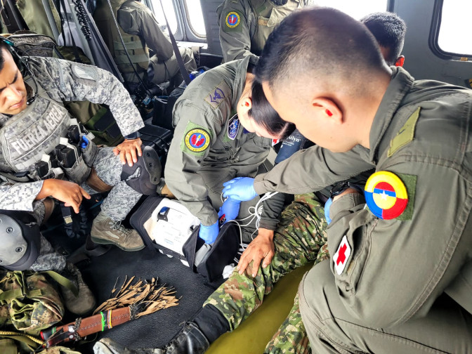 Héroes del Aire: La Dedicación del Personal de Salud en Traslados Aeromédicos