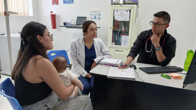 ATENCIÓN MÉDICA MELGAR4