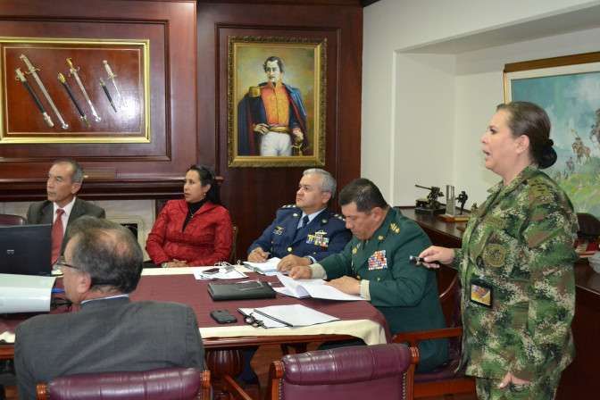 presentacion-al-comandante-gral-FF-MM-5-copia.jpg
