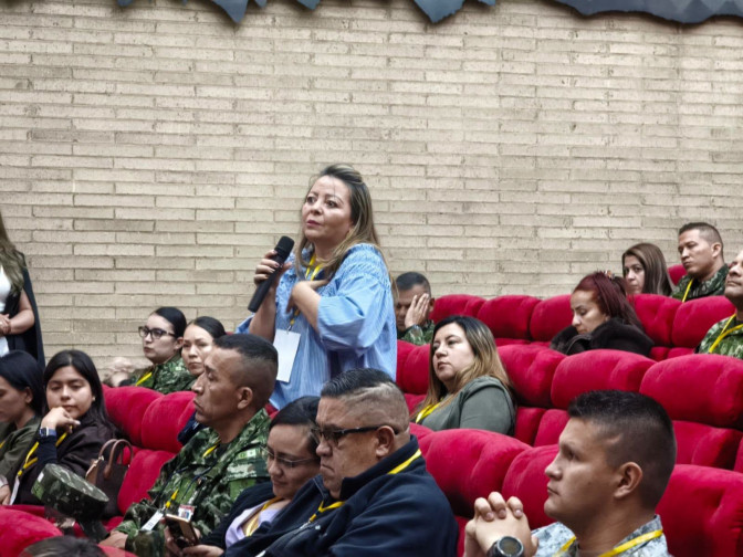 IMAGEN 10